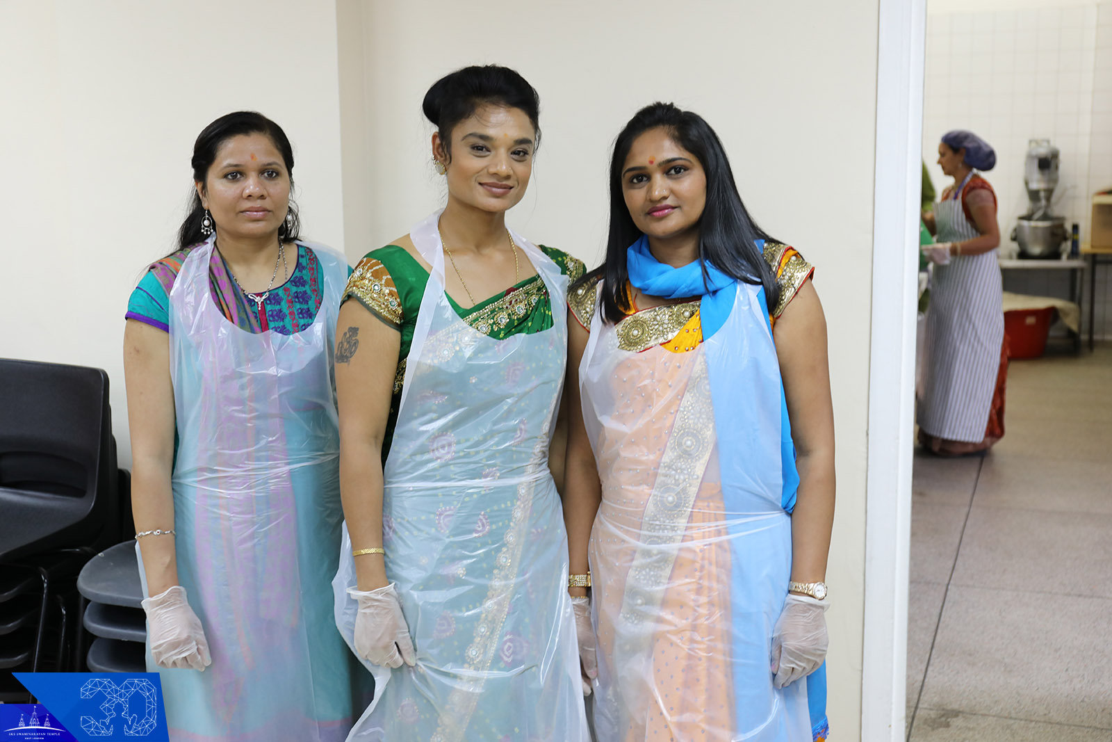 77 12  - ©1987-2017 SKS Swaminarayan Temple East London